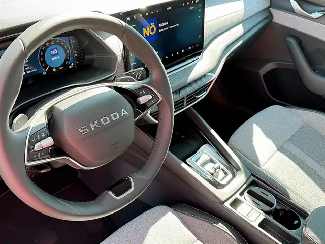 Skoda Octavia view 7