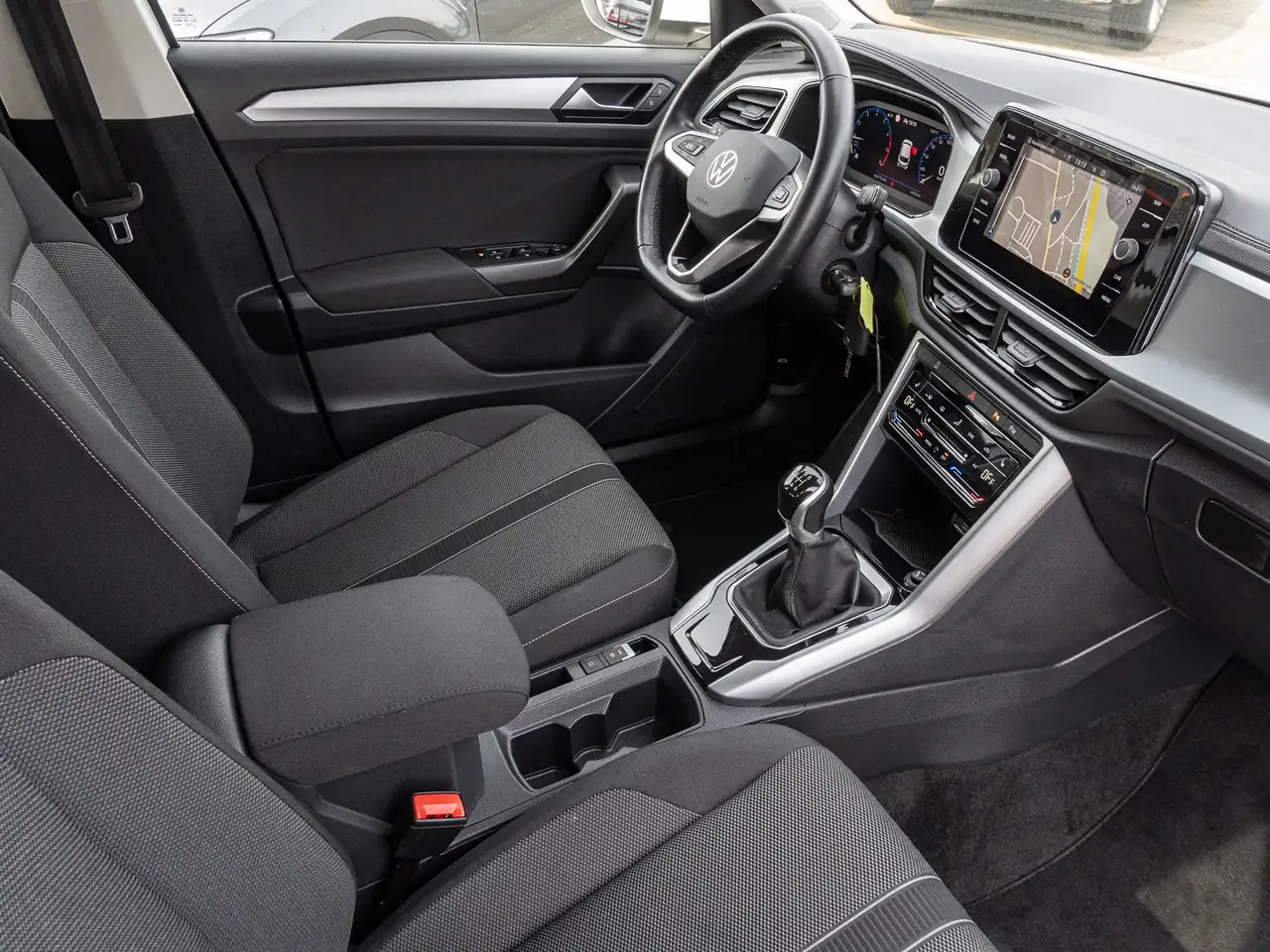 Volkswagen T-Roc 1.0 TSI DSG Life 8