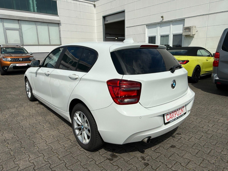 BMW 116 i LIM KLIMANLAGE/SITZHEIZUNG/PDC — photo 7