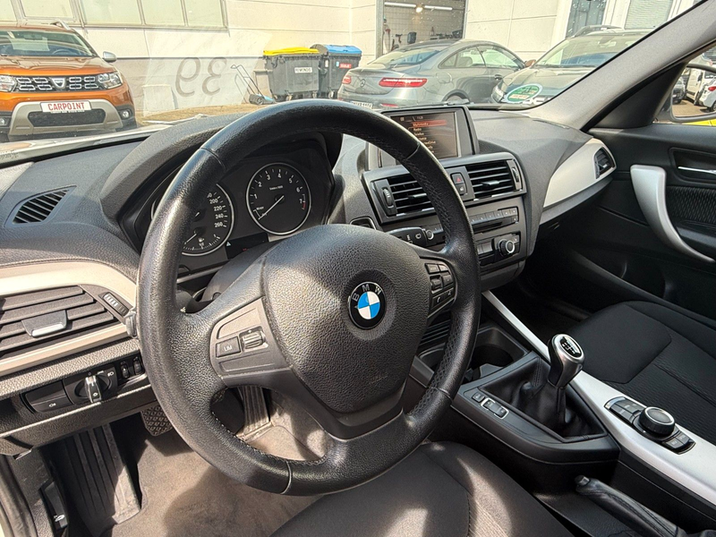 BMW 116 i LIM KLIMANLAGE/SITZHEIZUNG/PDC — photo 10