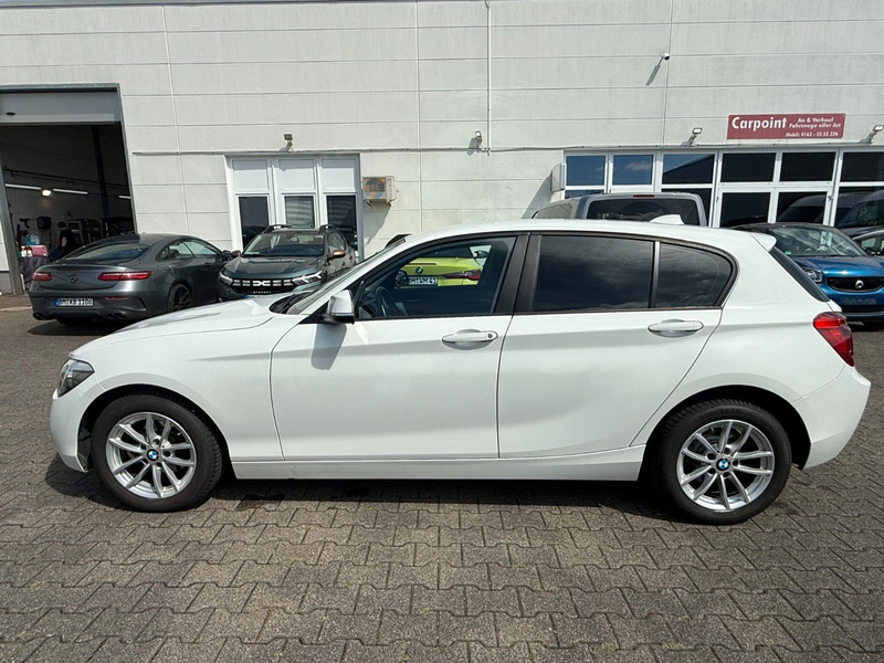 BMW 116 i LIM KLIMANLAGE/SITZHEIZUNG/PDC — photo 8