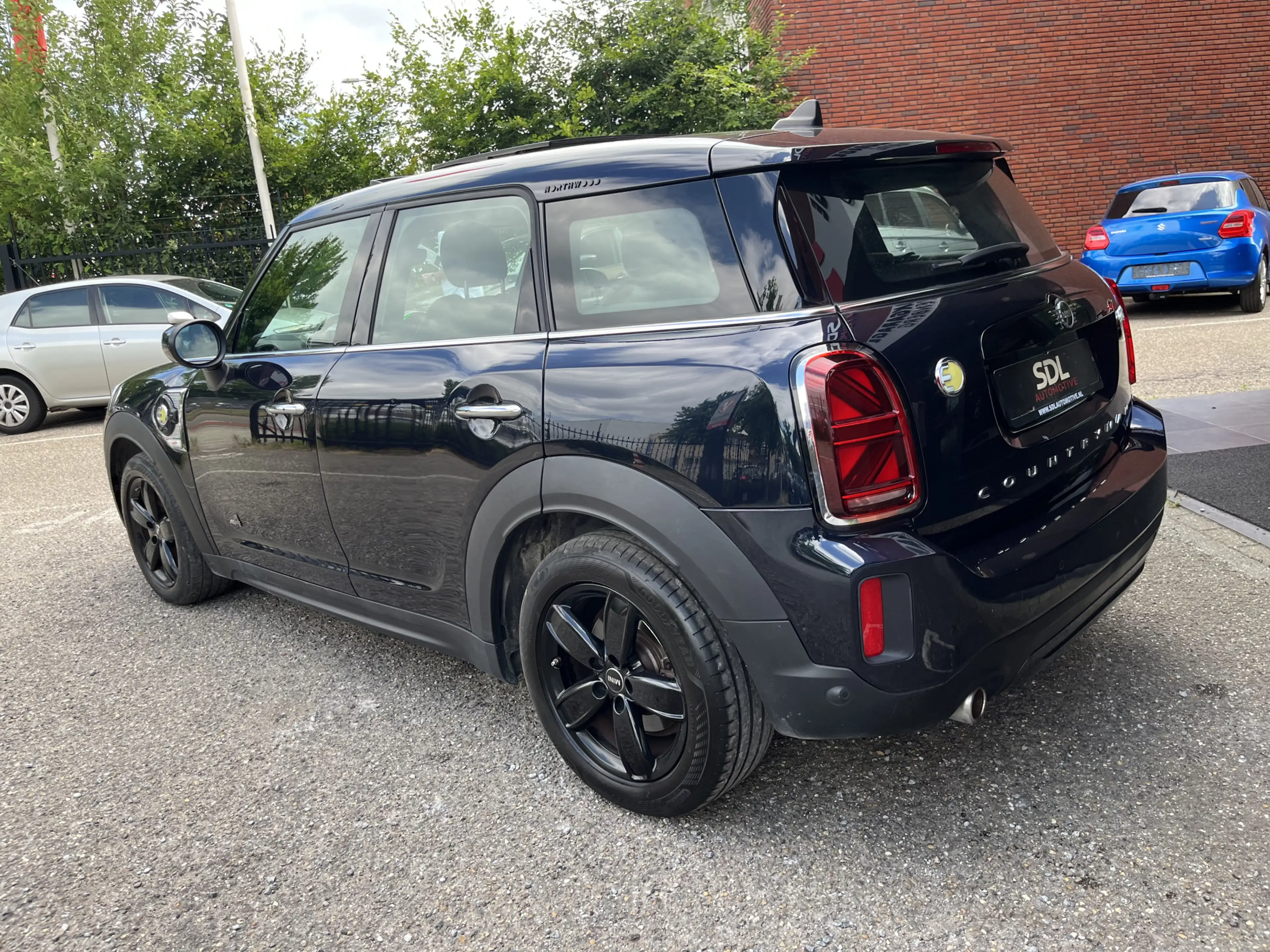 MINI Cooper SE Countryman 1.5 ALL4 Classic // HALF LEDER // SCHUIF-KANTELDAK — photo 4
