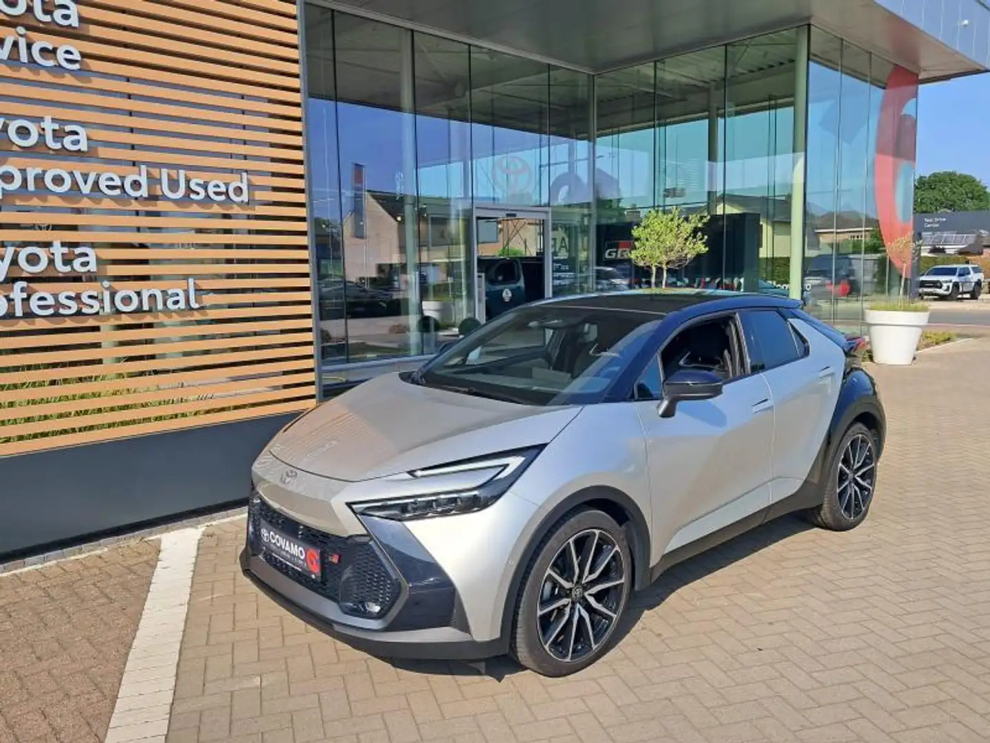 Toyota C-HR GR Sport Premiere Edition Gris - 2