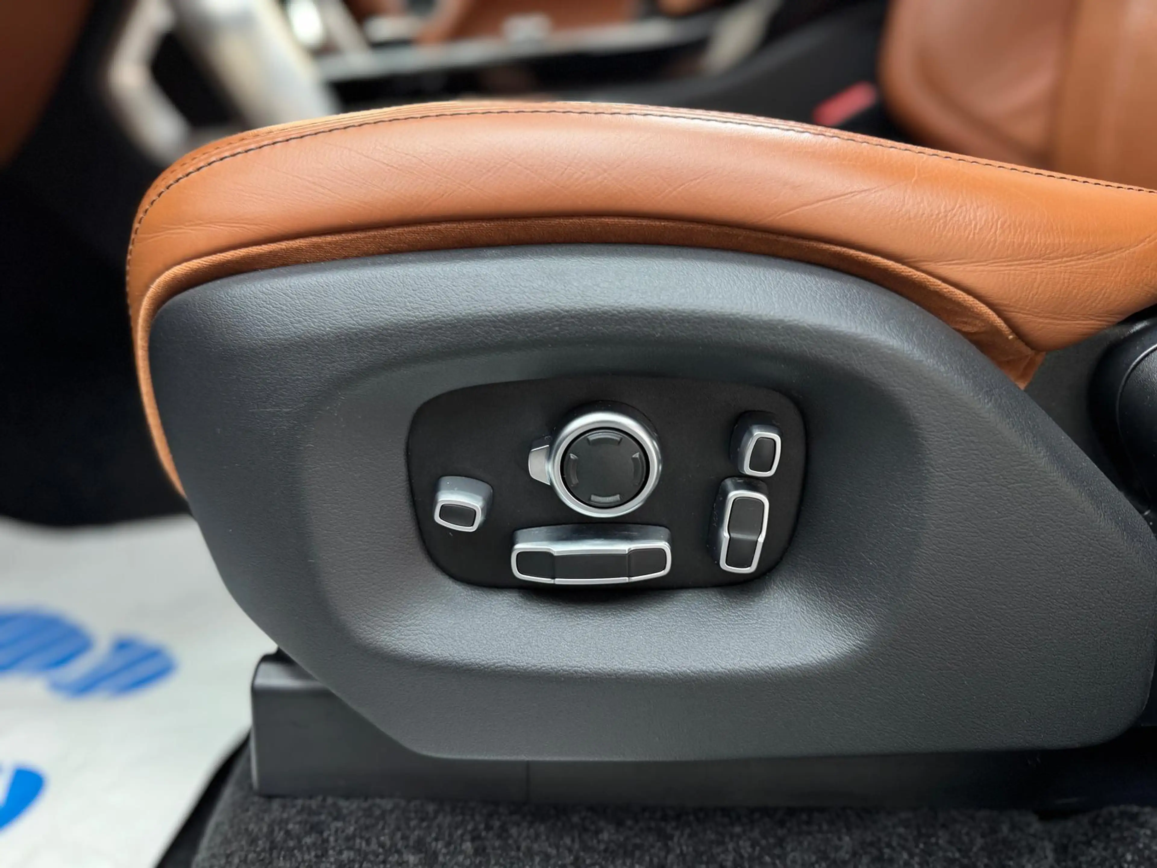 Land Rover Range Rover Autobiography 3.0 TD|PANO|KAM|STDHZG — photo 12