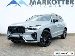 Volvo XC60 T8 Plus Black Edition /Schiebedach/360CAM/