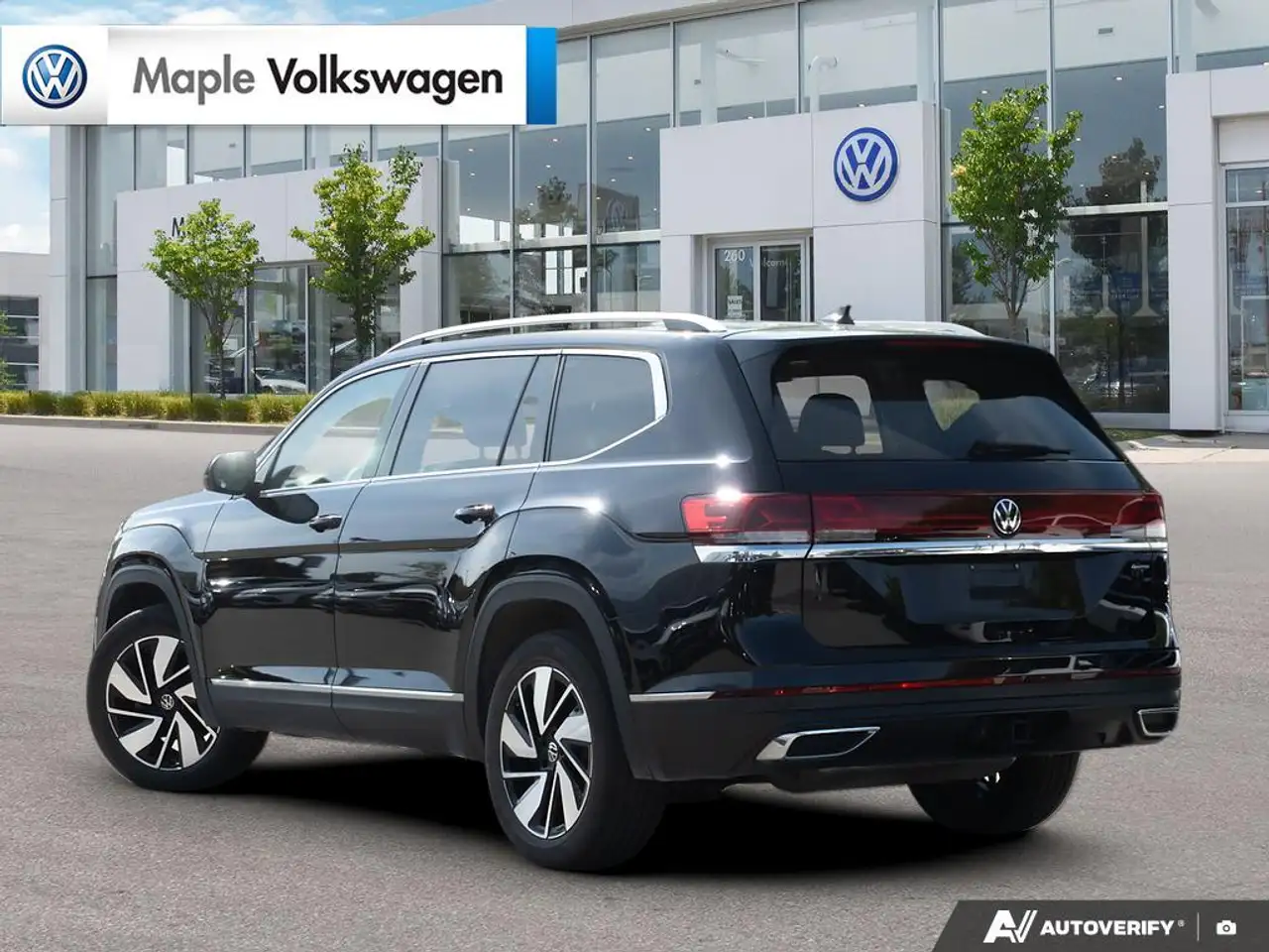 Volkswagen Atlas снимка Volkswagen Atlas