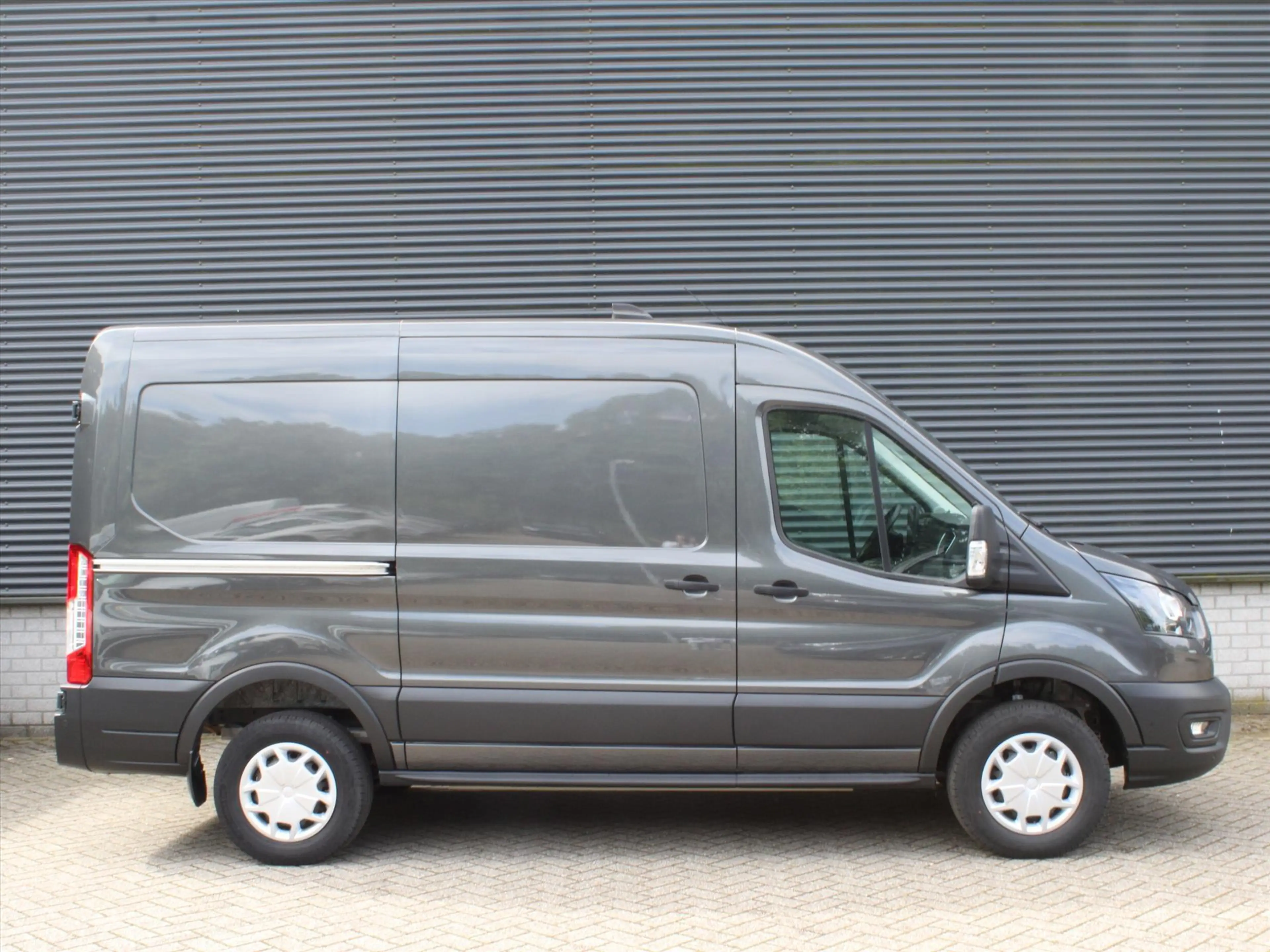 Ford E-Transit Trend GB 350 L2H2 68kWh 184pk RWD | Driver Assista — photo 4