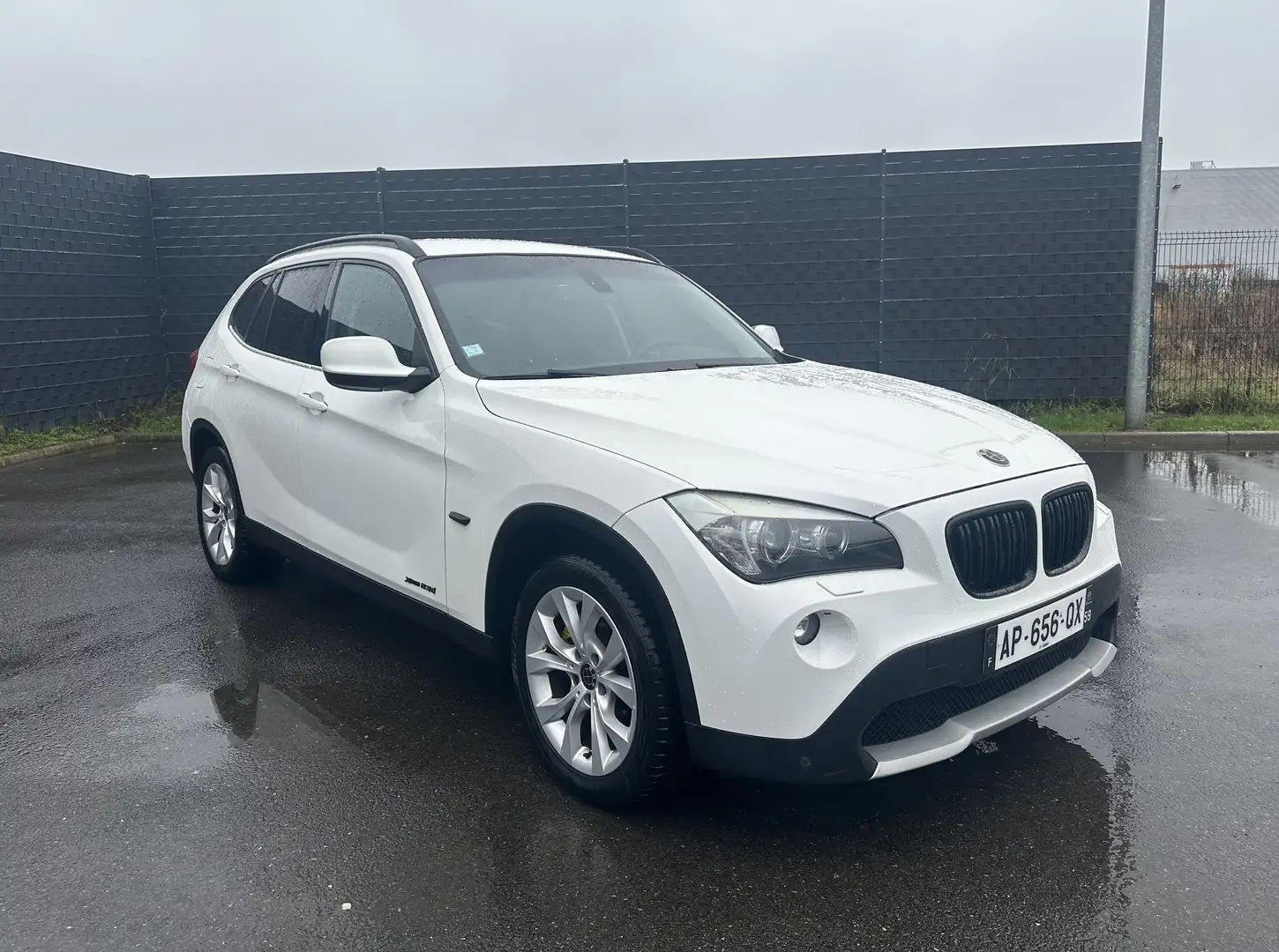 BMW X1 xDrive 23d 204 ch Luxe A - 1