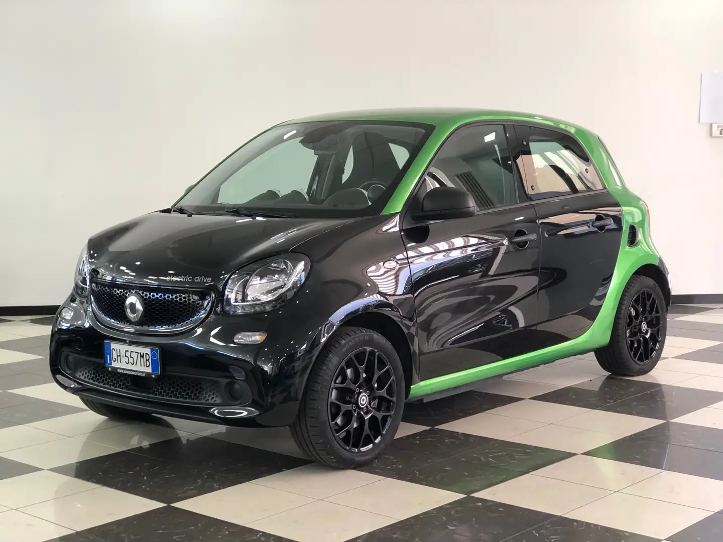 smart forFour electric drive Passion Nero - 1