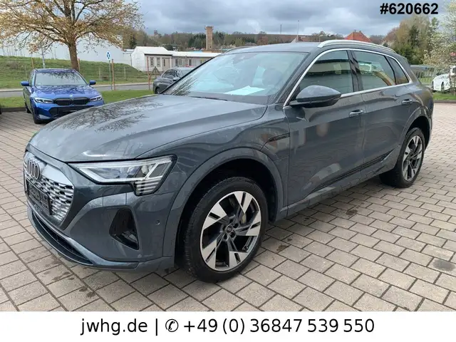 Audi Q8 e-tron S-Line MATRIX/ACC+/20"/DAB/AHK