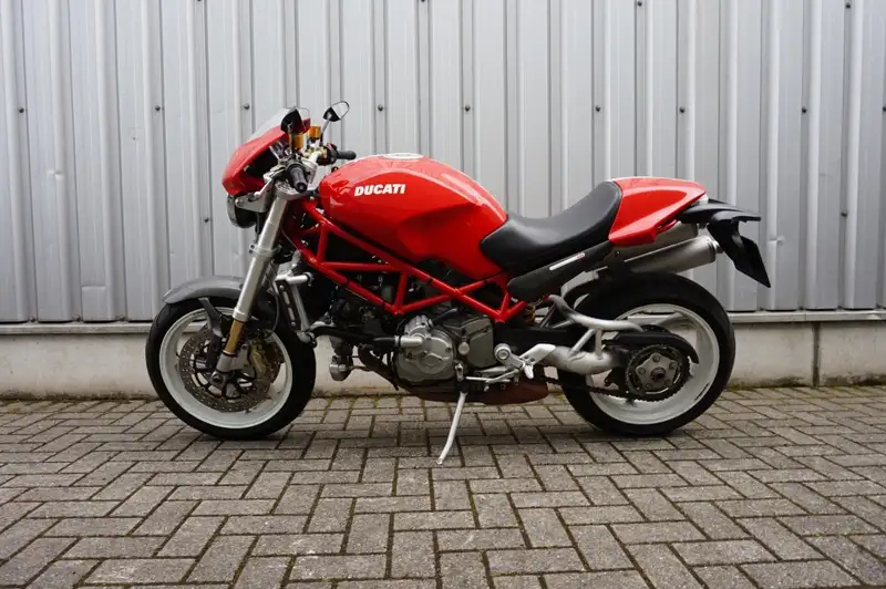 Ducati Monster S4R - foto 5