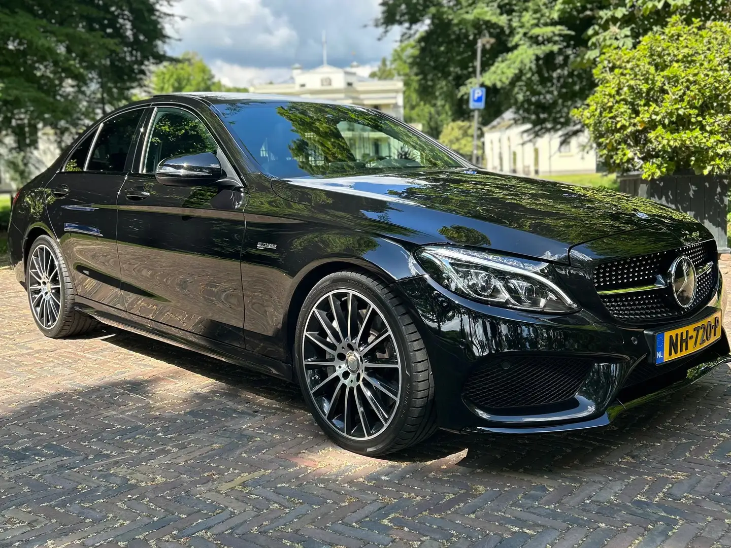 Mercedes-Benz C 450 C 450 AMG Fekete - 2