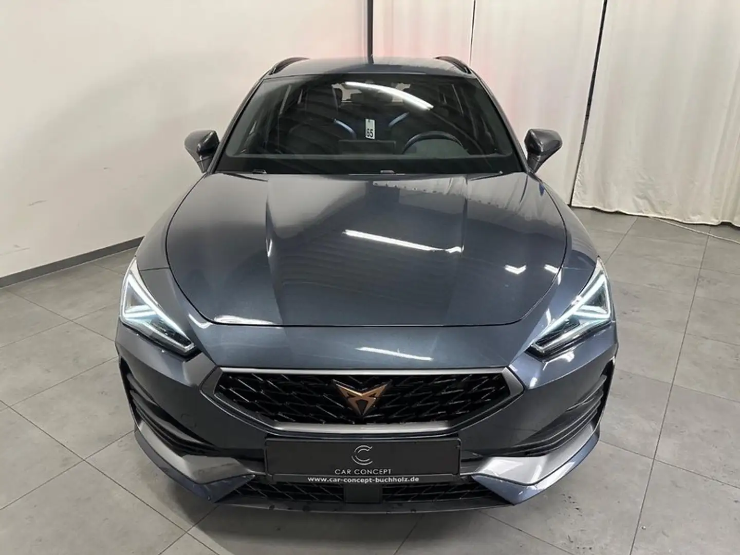 CUPRA Leon ST 1.5 eTSI XL KAMERA NAVI MATRIX AHK KESSY Schwarz - 2