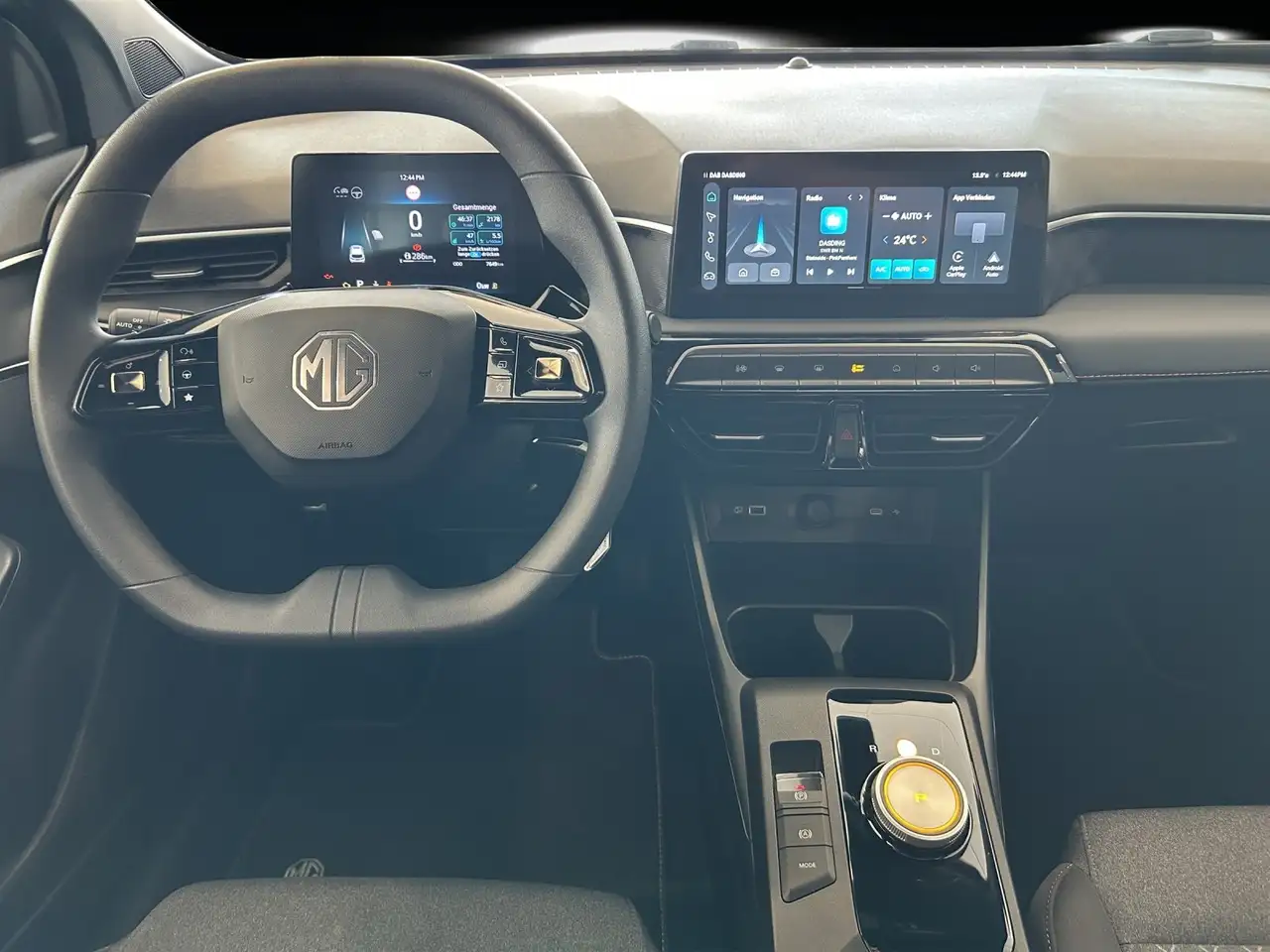 MG MG3 Standard HEV 9