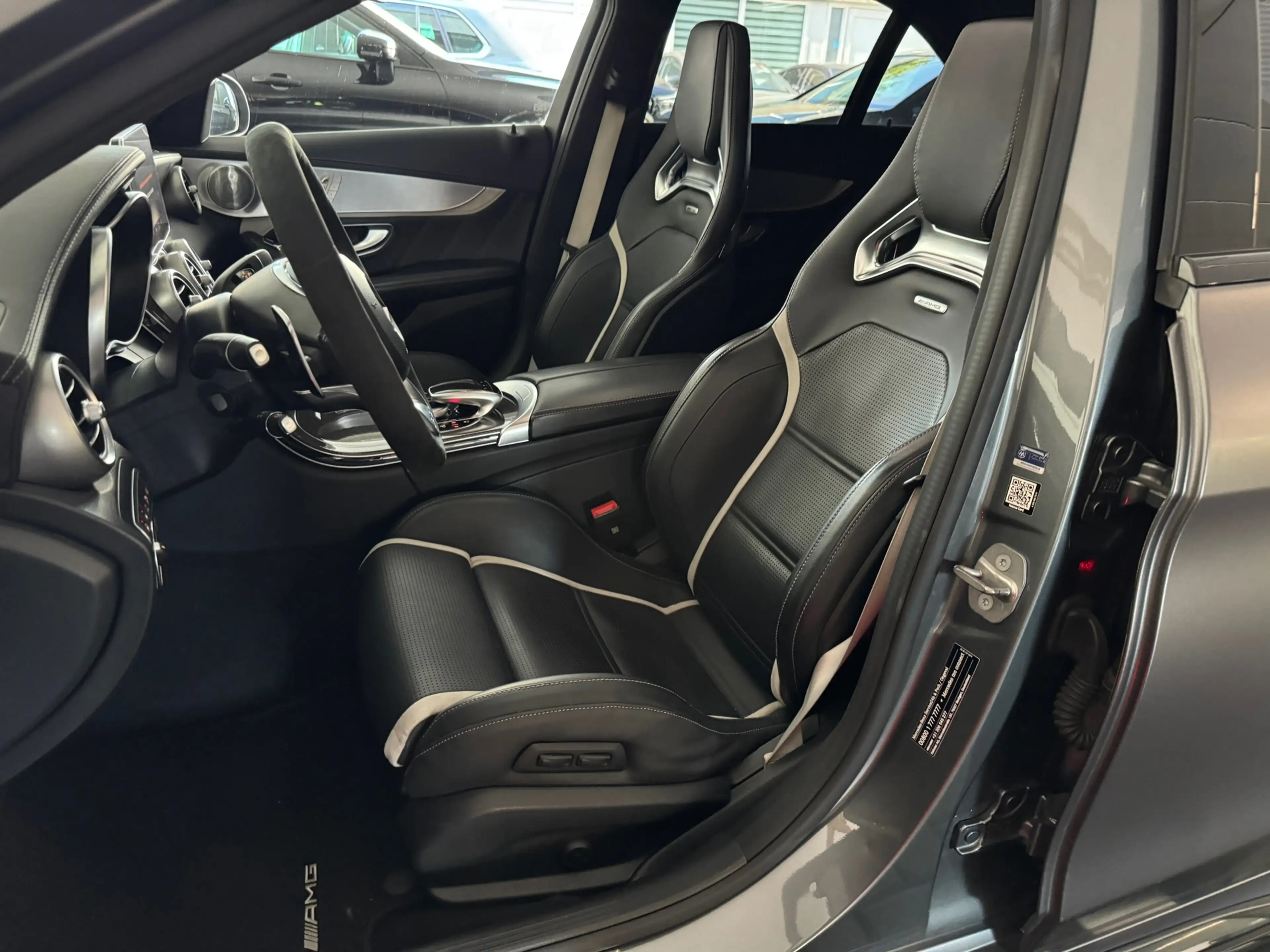 Mercedes-Benz C 63 AMG S Pano|Kuip|Ceramic|HuD|360Cam — photo 6