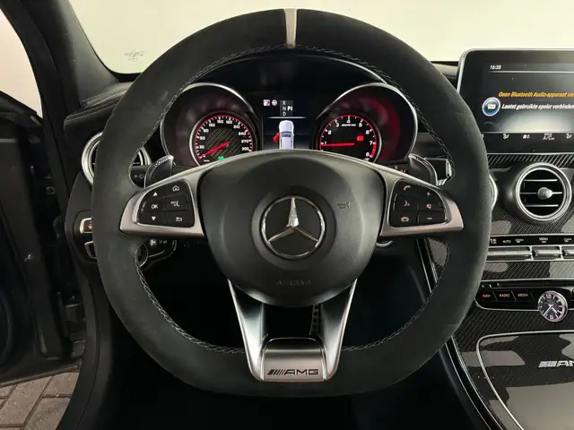Mercedes-Benz C-Class view 13