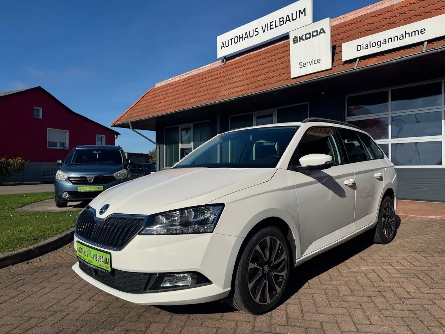Skoda Fabia Combi Ambition Blanc - 1