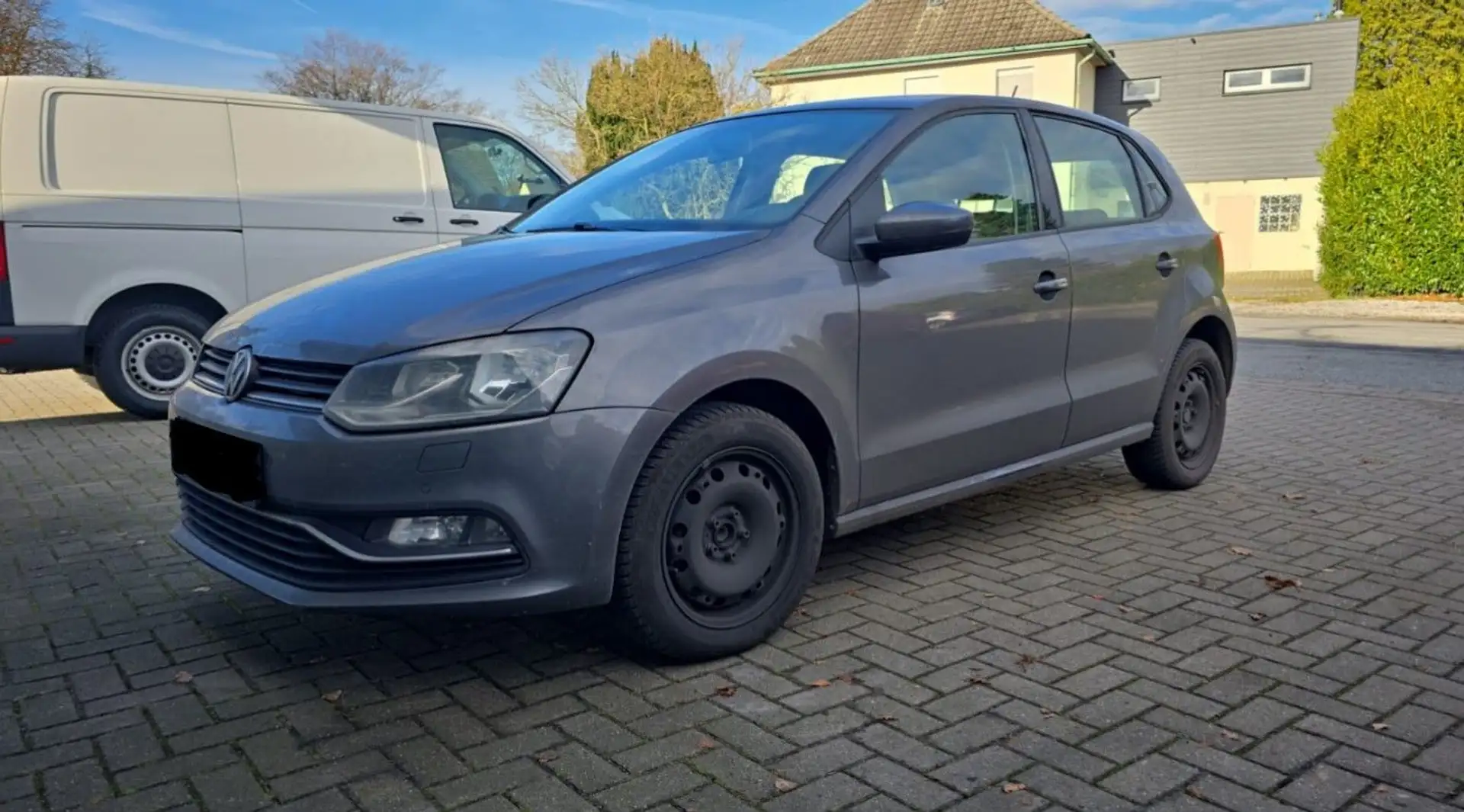 Volkswagen Polo V 1.2 TSI Comf. BMT GRA Sitzh. Klima PDC Grau - 1