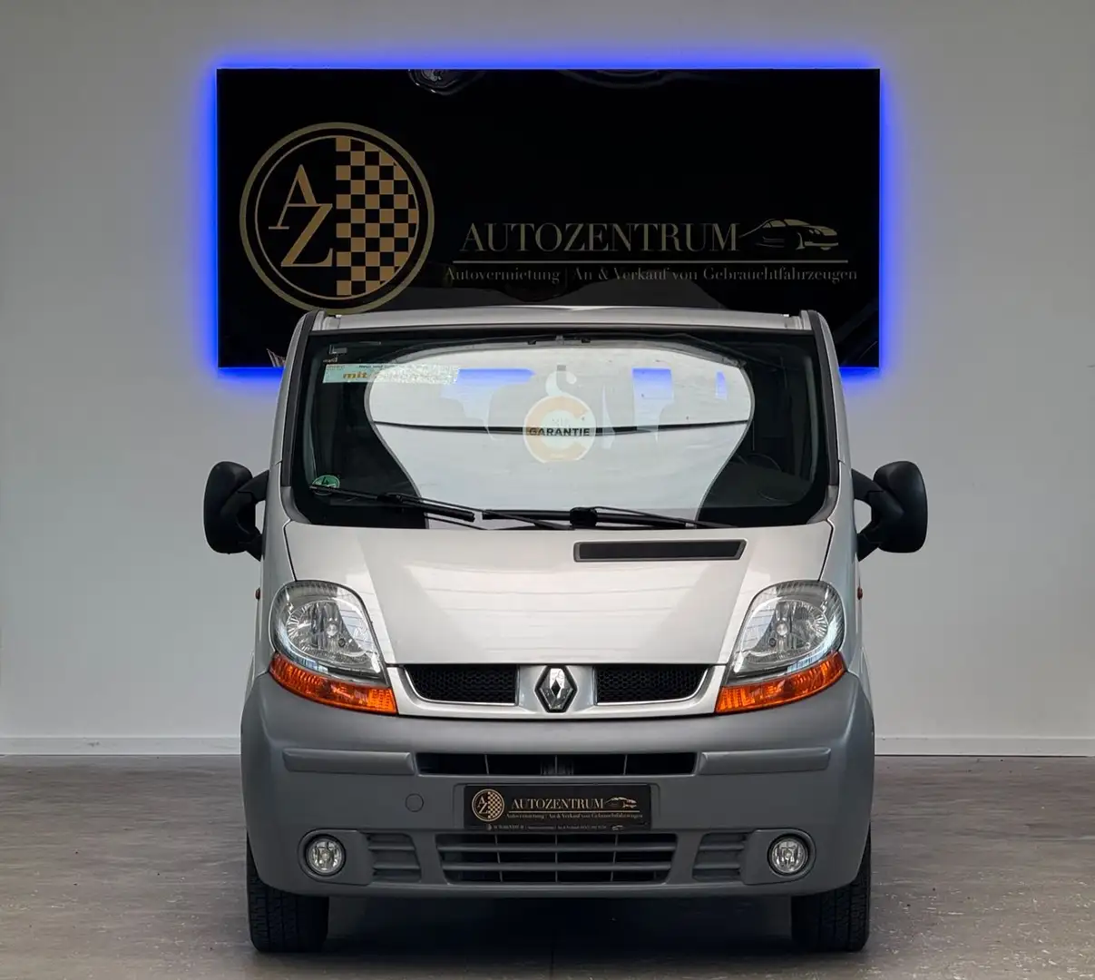 Renault Trafic verglast*GARANTIE*9-SITZER*GARDINEN*AHK* Grey - 2
