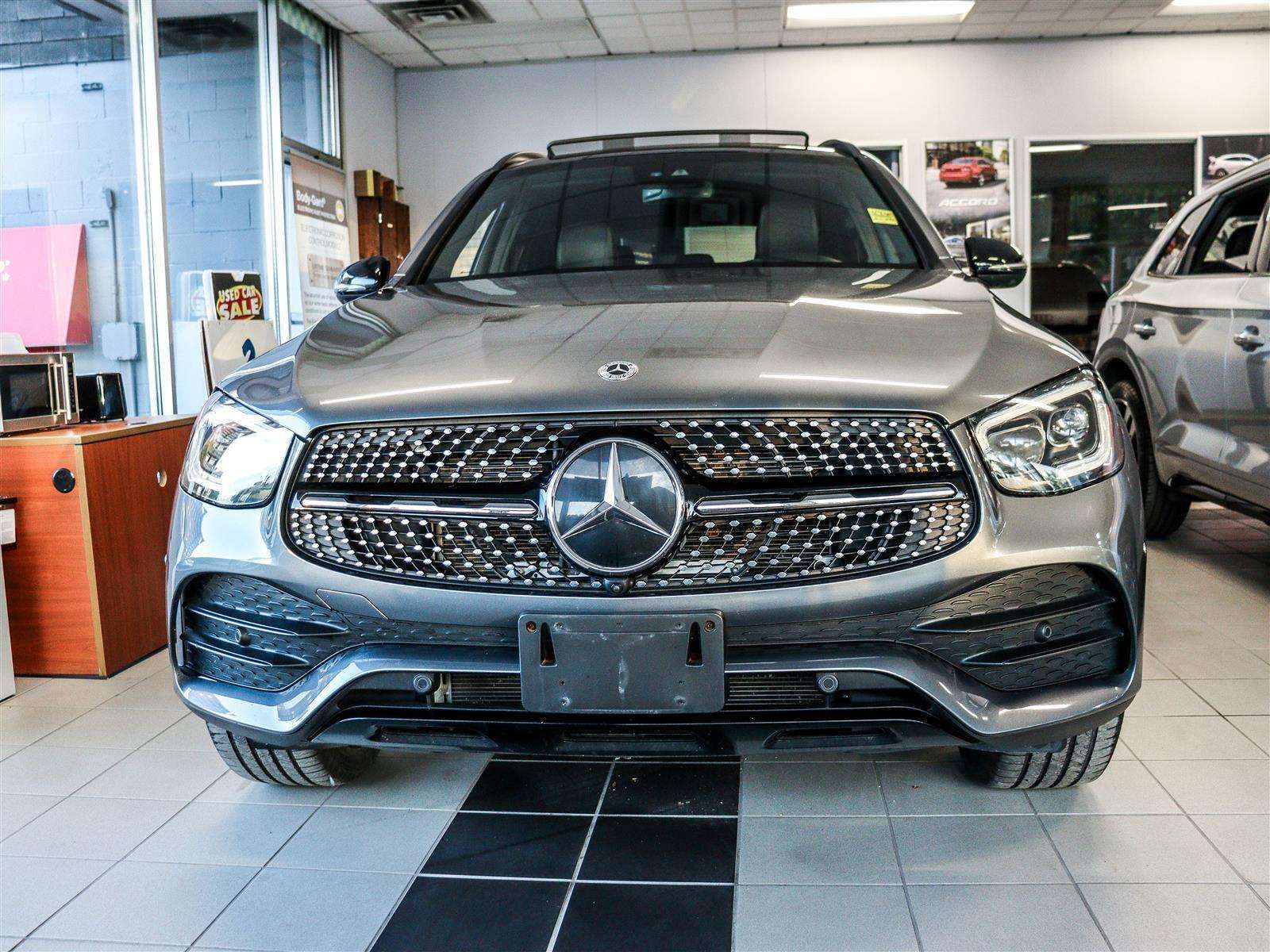 2022 Mercedes-Benz GLC GLC 300 4MATIC W/NIGHT PKG AND TECH PKG — снимка 1