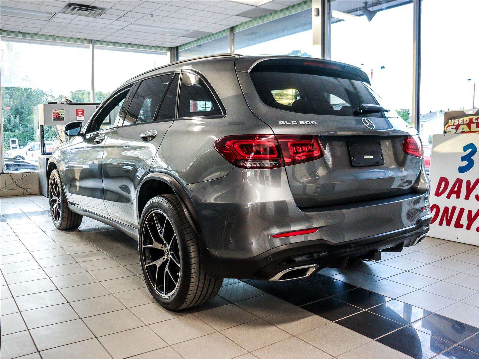 2022 Mercedes-Benz GLC GLC 300 4MATIC W/NIGHT PKG AND TECH PKG — снимка 1
