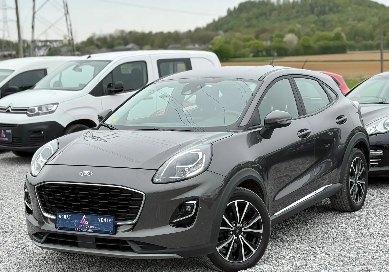 Ford Puma 1.5 TDCi Connected -Car play -1er propriétaire Gris - 1