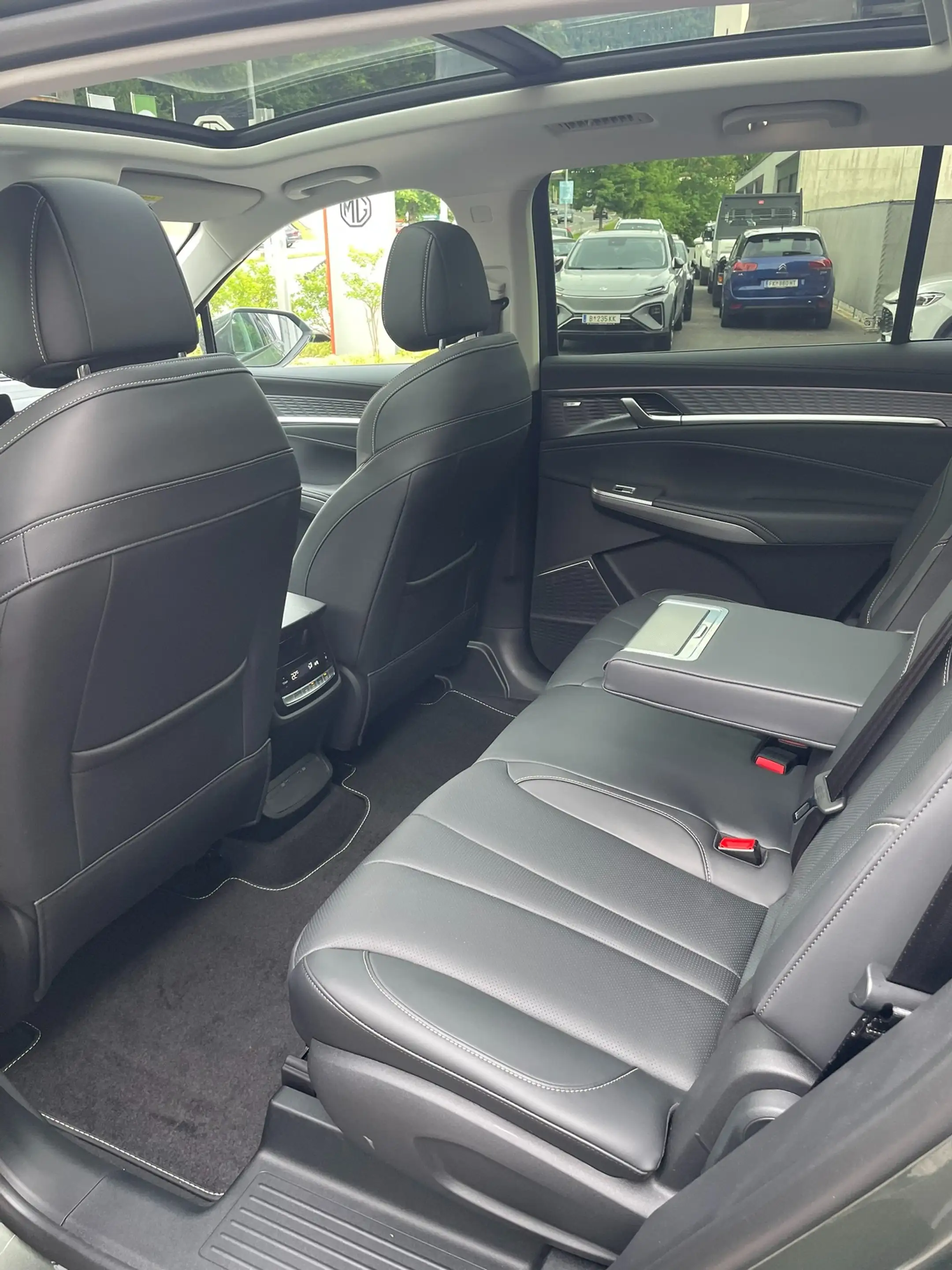 MG MGS9 PHEV Luxury 24,7kw Bose 7-Sitzer — photo 9
