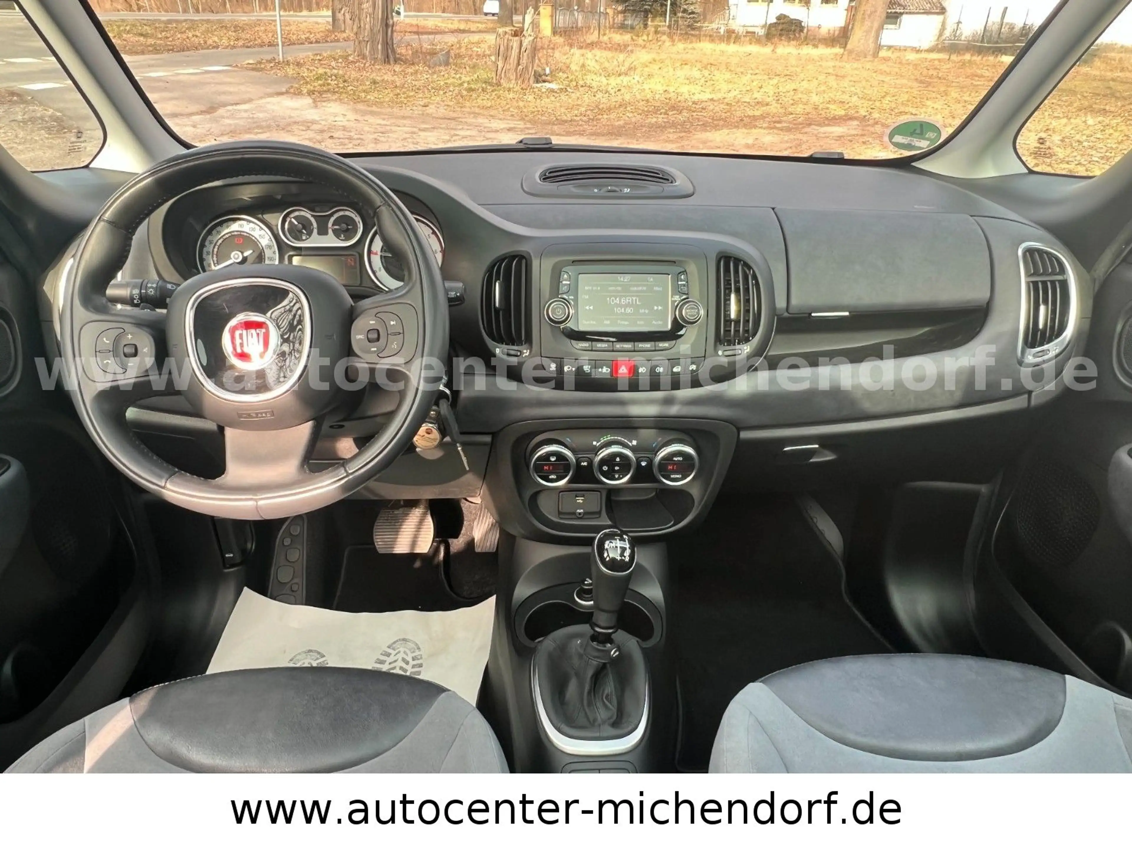 Fiat 500L Lounge*Automatik*Panorama*Tüv Neu — photo 13