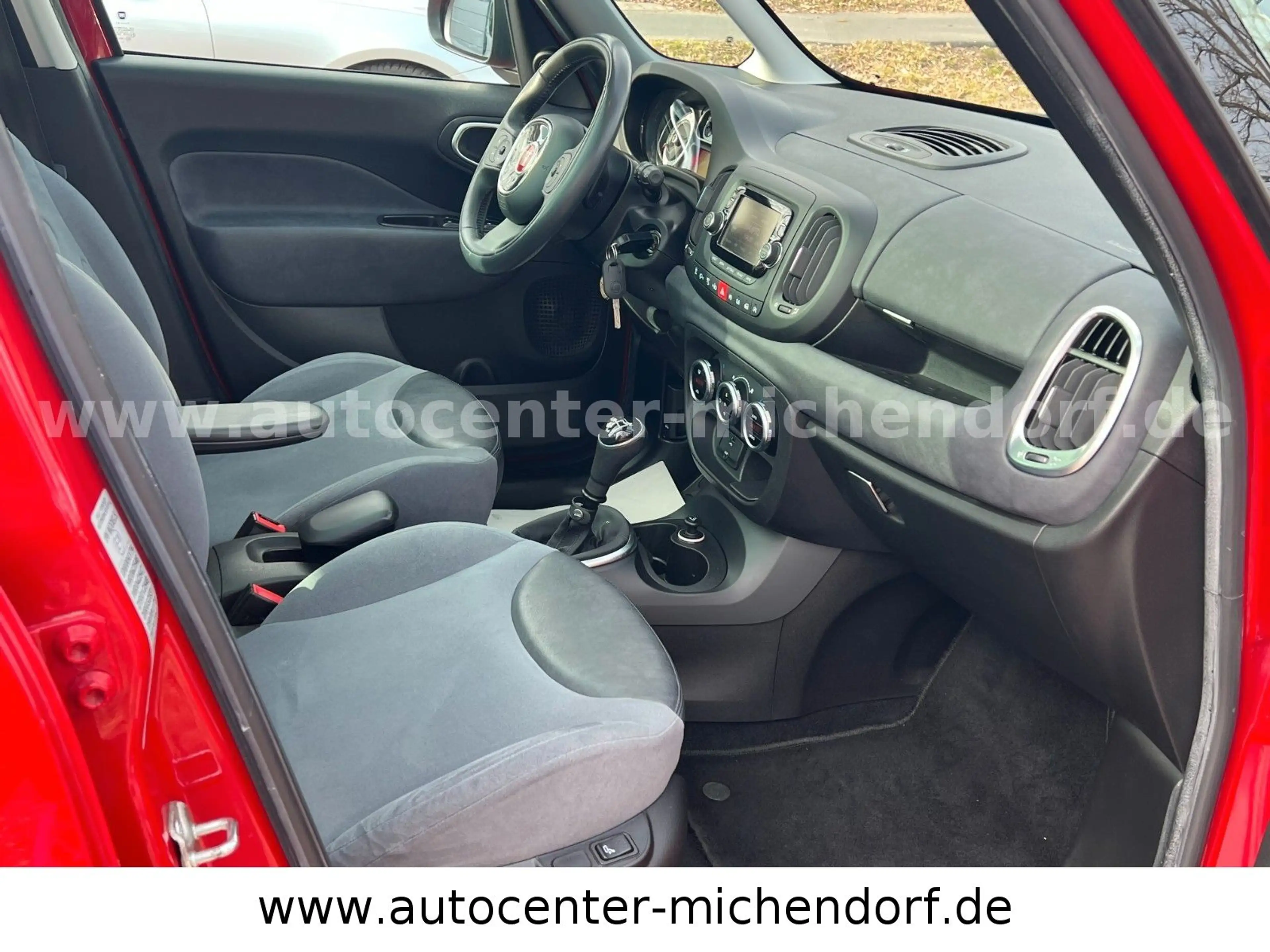 Fiat 500L Lounge*Automatik*Panorama*Tüv Neu — photo 9
