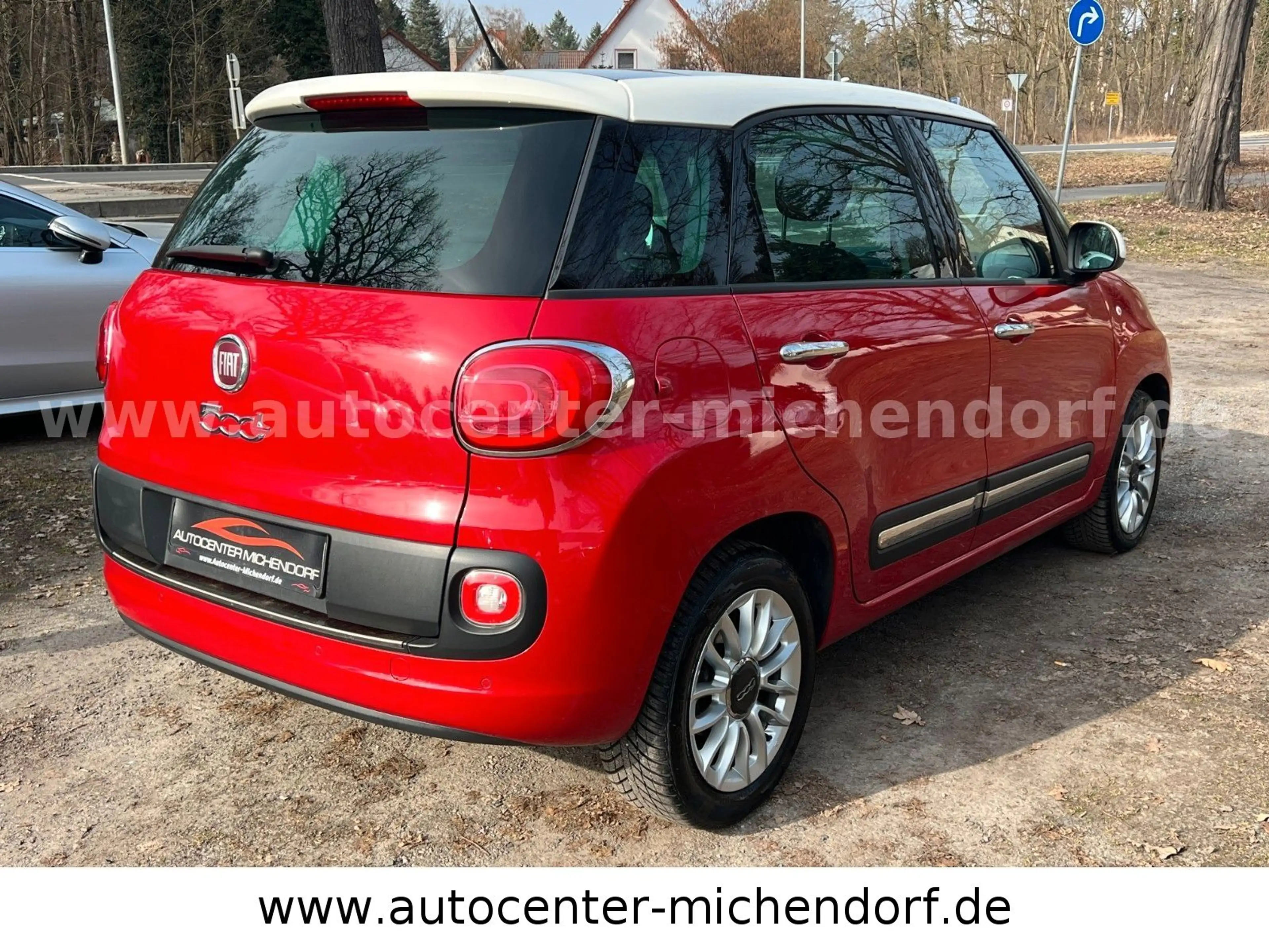 Fiat 500L Lounge*Automatik*Panorama*Tüv Neu — photo 4