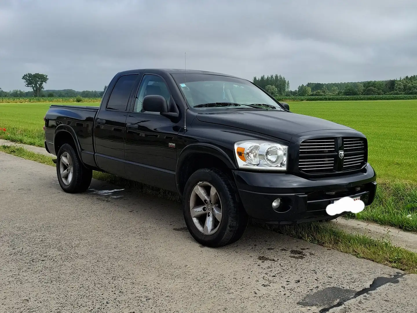 Dodge RAM Hemi Чорний - 1