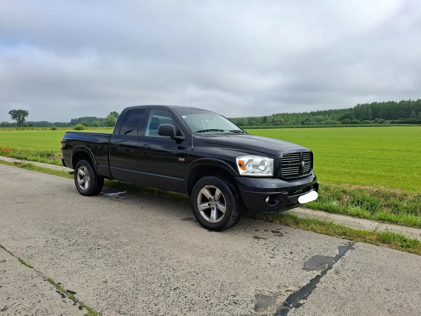 Dodge RAM Hemi Чорний - 2