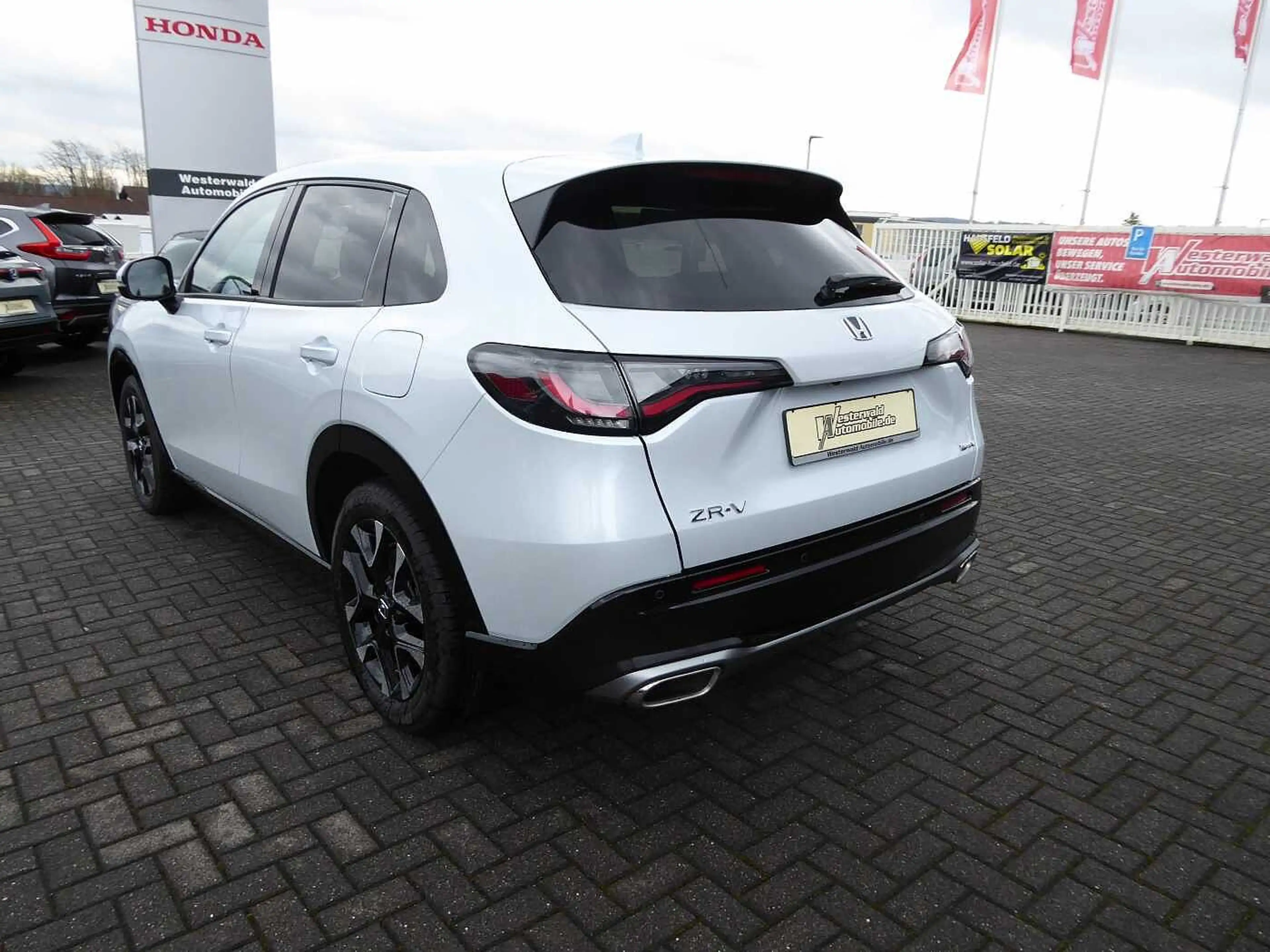 Honda ZR-V Hybrid e:HEV 2.0 i-MMD Advance / Schiebedach — photo 5