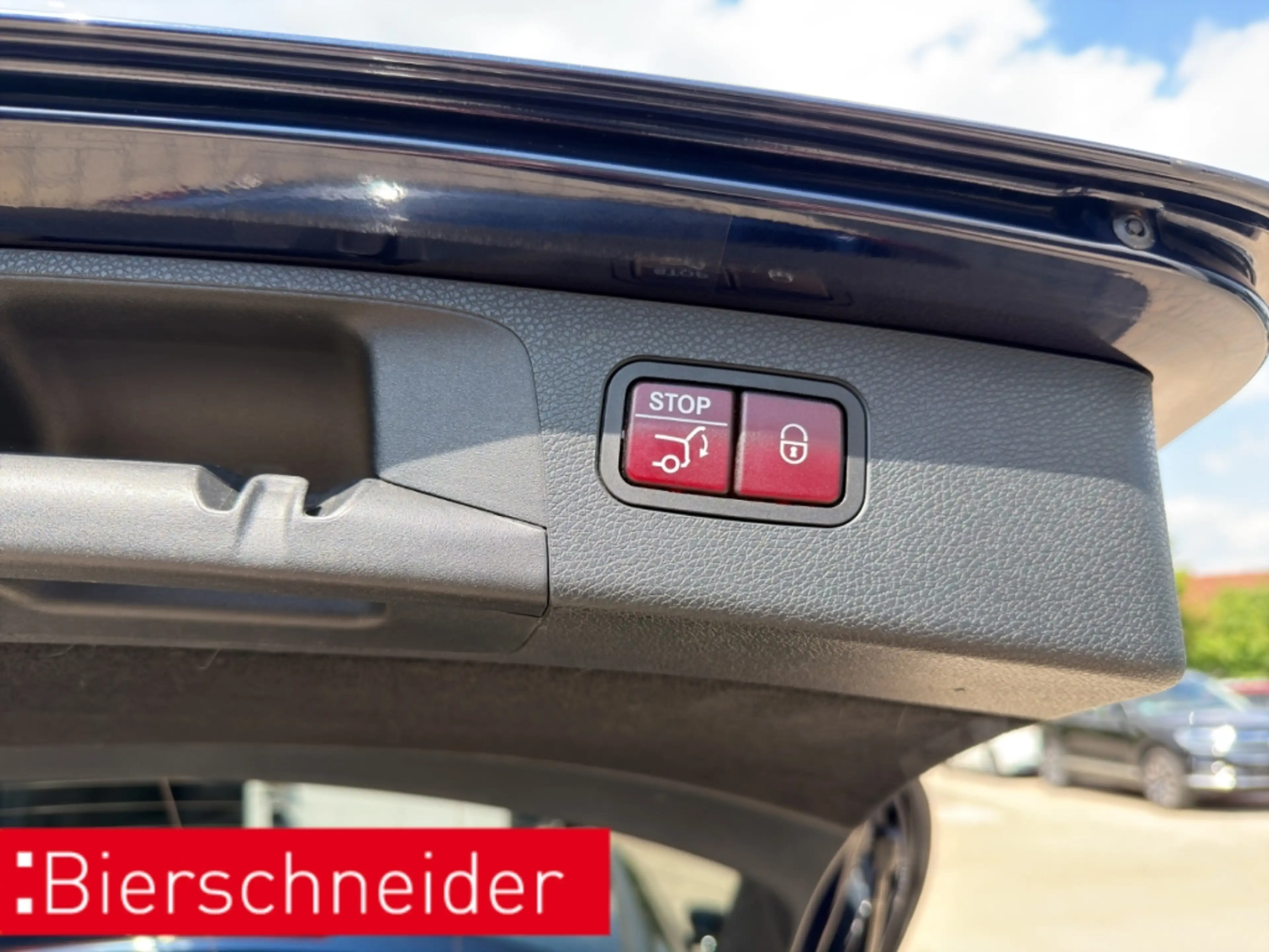 Mercedes-Benz E 400 T-Modell AMG-Line PANO AHK 19 SOFT-CLOSE — photo 9