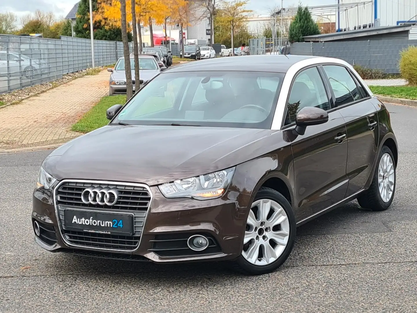 Audi A1 Sportback ambition*Navi*PDC*SHZ* Braun - 1