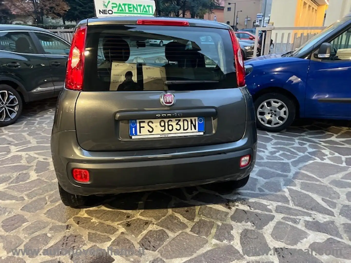 Fiat Panda 1.2 Easy PREZZO REALE WWW.AUTONOVEMILANO.IT Grigio - 2