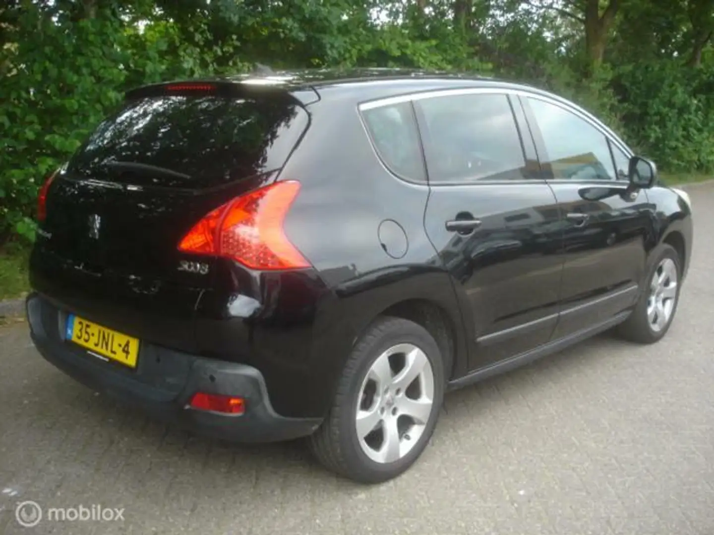 Peugeot 3008 1.6 VTi Euro 5 Airco - Cruise - Navi - Panorama Fekete - 2