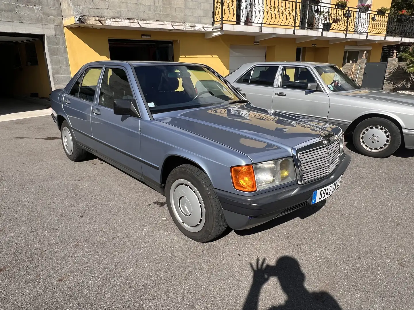 Mercedes-Benz 190 E 2.0 Confort - 2