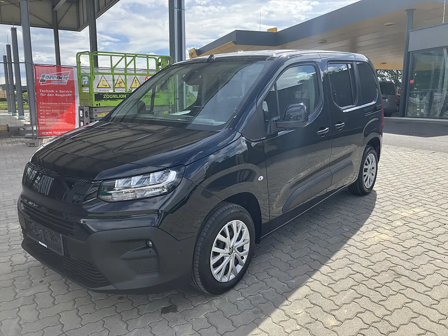 Fiat Doblo M Diesel 130 S&S Aut. Schwarz - 1