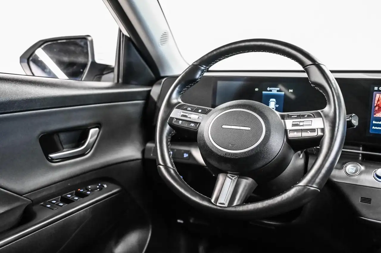 Hyundai KONA снимка Hyundai KONA