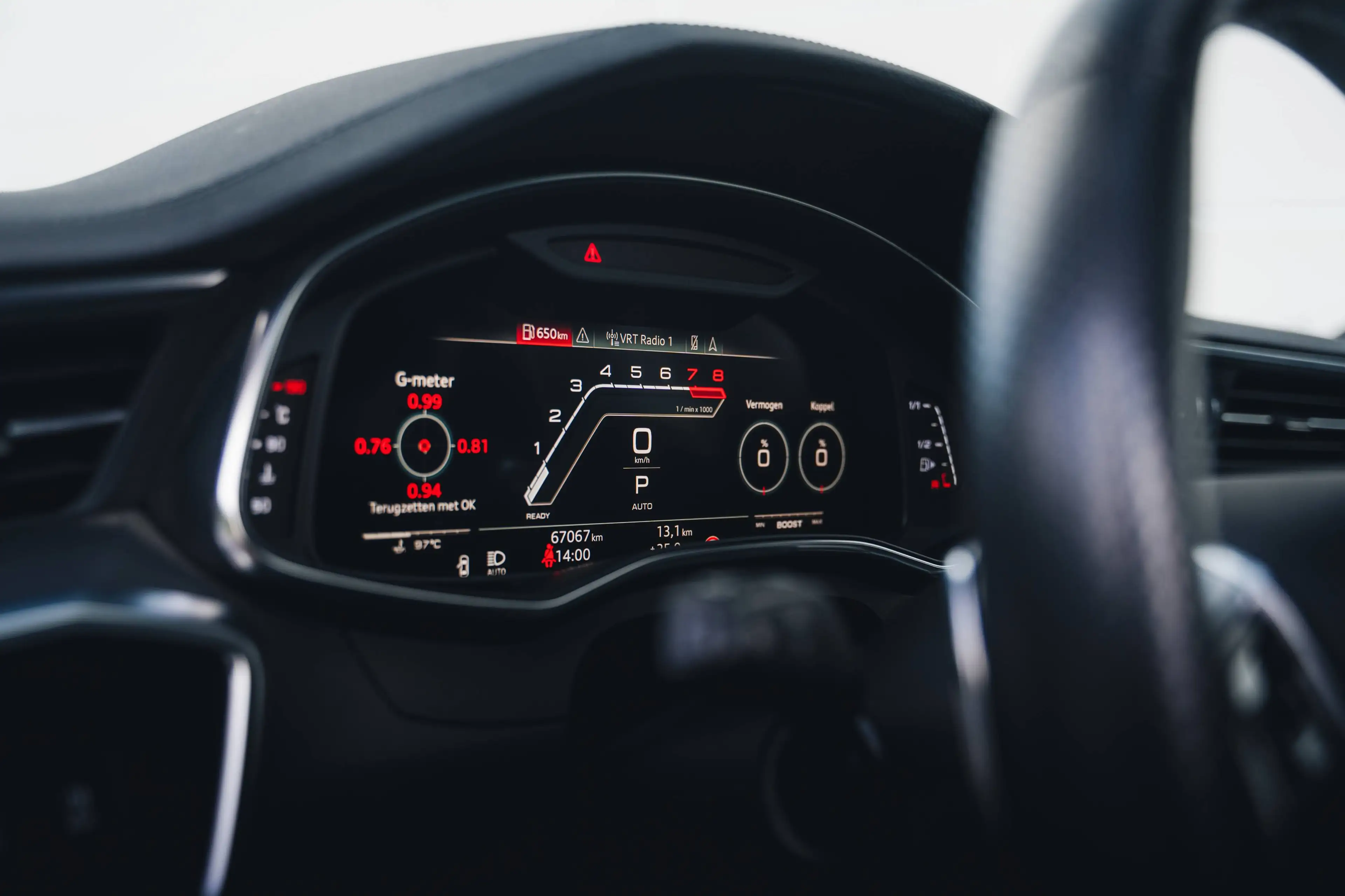 Audi RS7 Sportback / Mythosschwarz Metallic / RS Dynamic Package Plus / Pano / 22" — photo 11