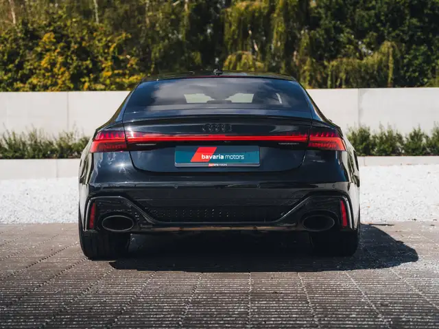 Audi RS7 view 7