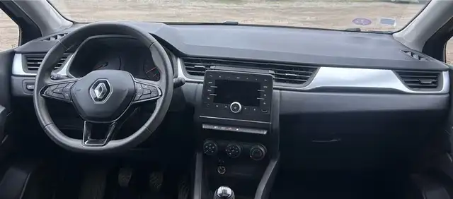Renault Captur view 10