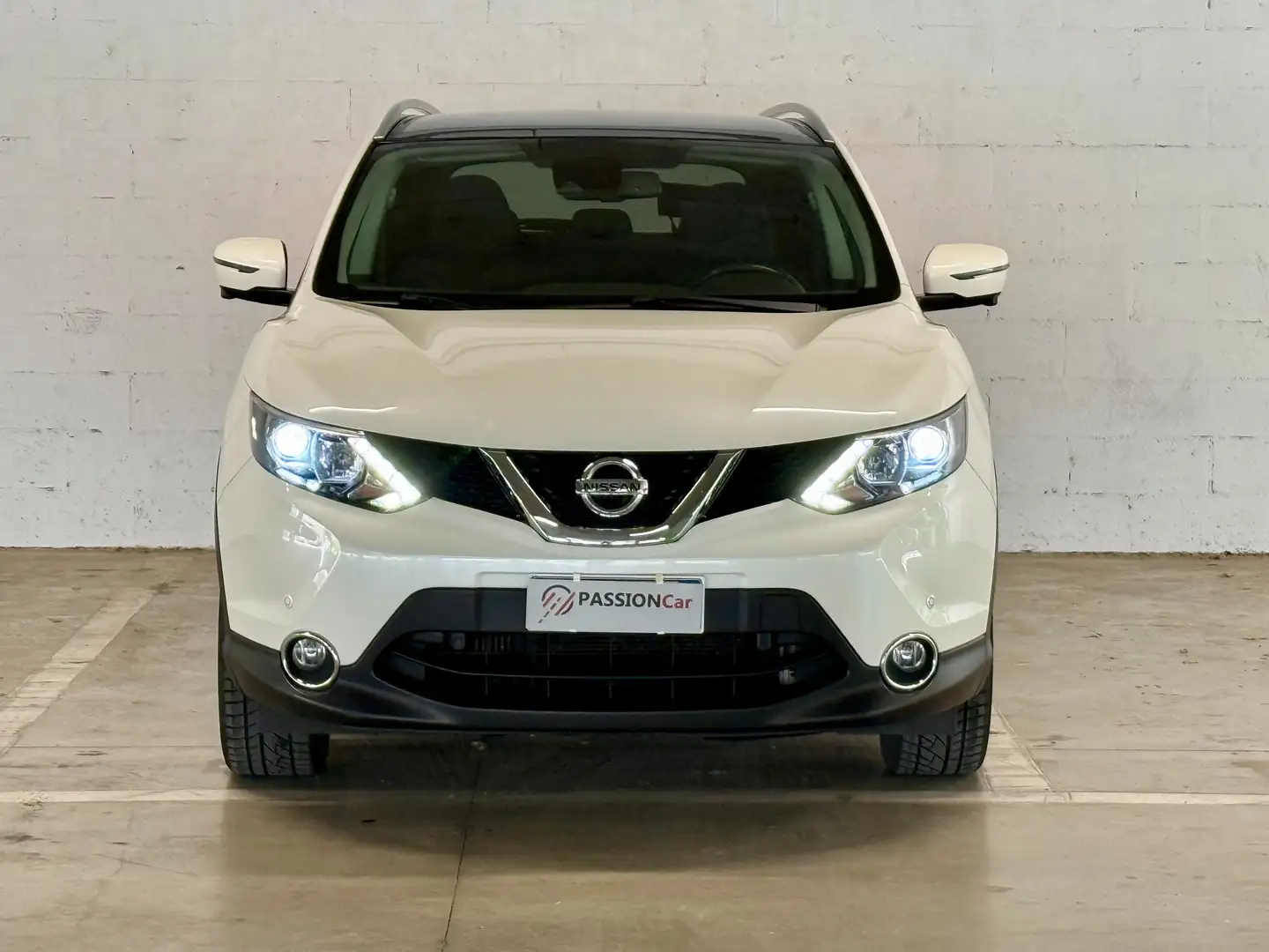 Nissan Qashqai GPL 1.2 dig-t N-Vision 115cv Weiß - 2