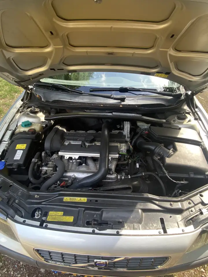 Volvo S60 2.4T, foto 10