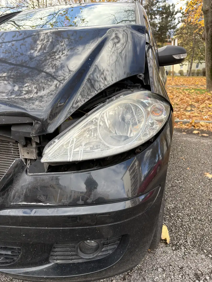 Mercedes-Benz A 180 Schwarz - 2