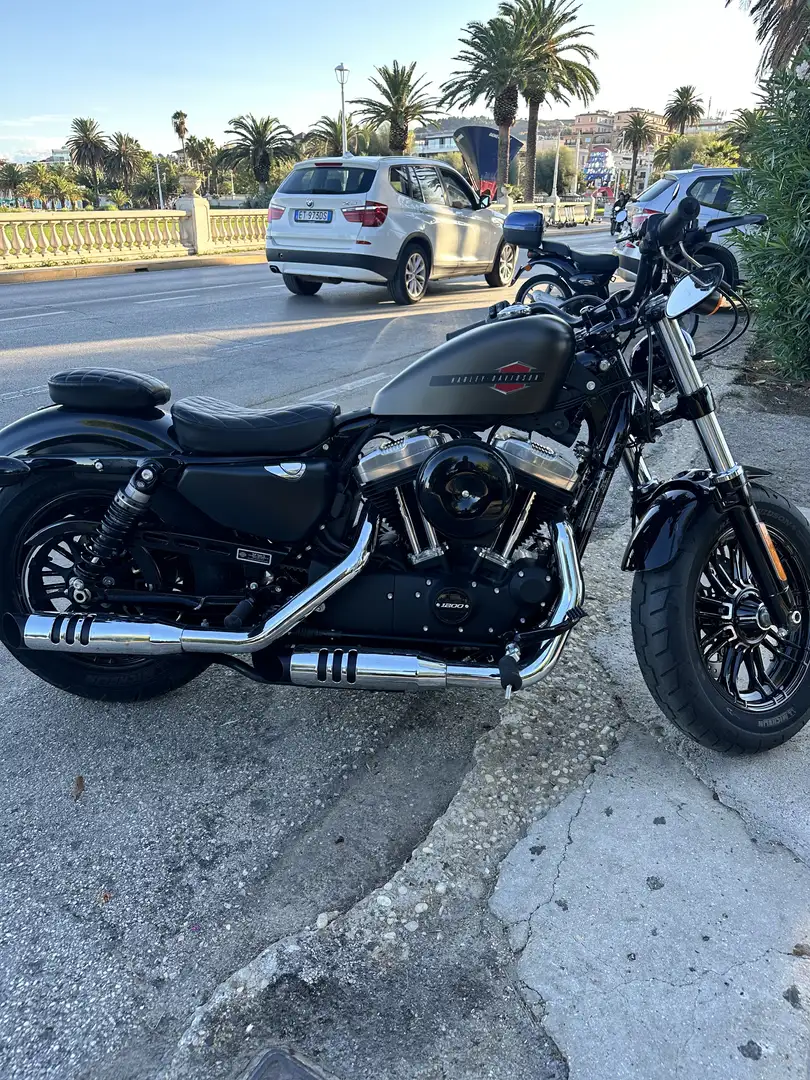 Harley-Davidson Sportster Forty Eight - 1