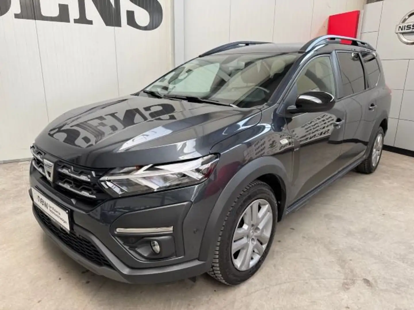 Dacia Jogger 1.0 TCe 110 Extreme+ " Navigation, Kamera Grau - 2