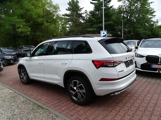 Skoda Kodiaq view 4