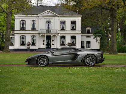 Lamborghini Aventador 6.5 V12 LP700-4 | 1100km! | 2 owners | Lift